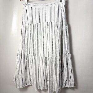 Loft Beach Tiered Skirt Womens 8 White Gray Cotton Striped Aztec Boho Prairie
